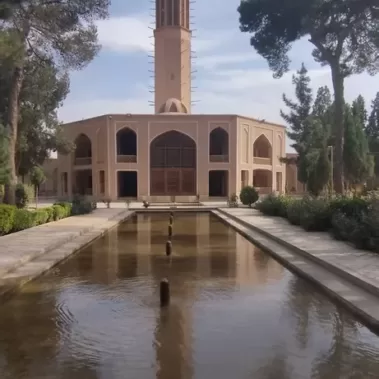 Dowlat Abad Garden