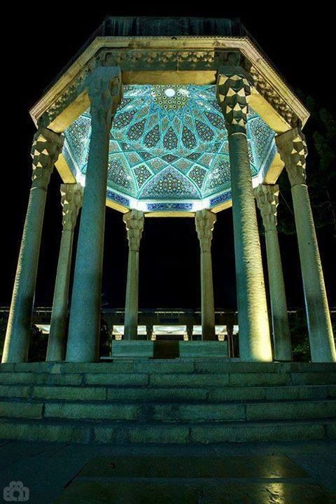 tomb of Hafez (Hafezie) at night