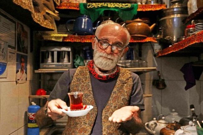Traditional Iranian tea served as part of taarof